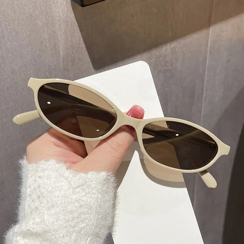 New Retro Sexy Cat Eye Sunglas - Vintage Fashion Glasses review and price