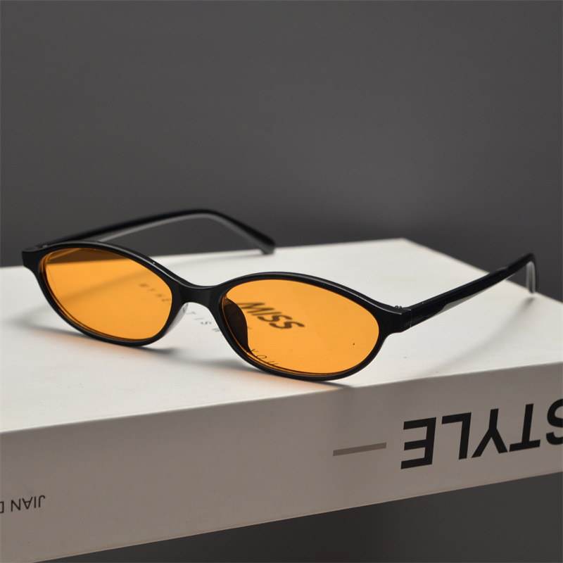 New Retro Oval Cat Eye Sunglas - Vintage Fashion Glasses review and price