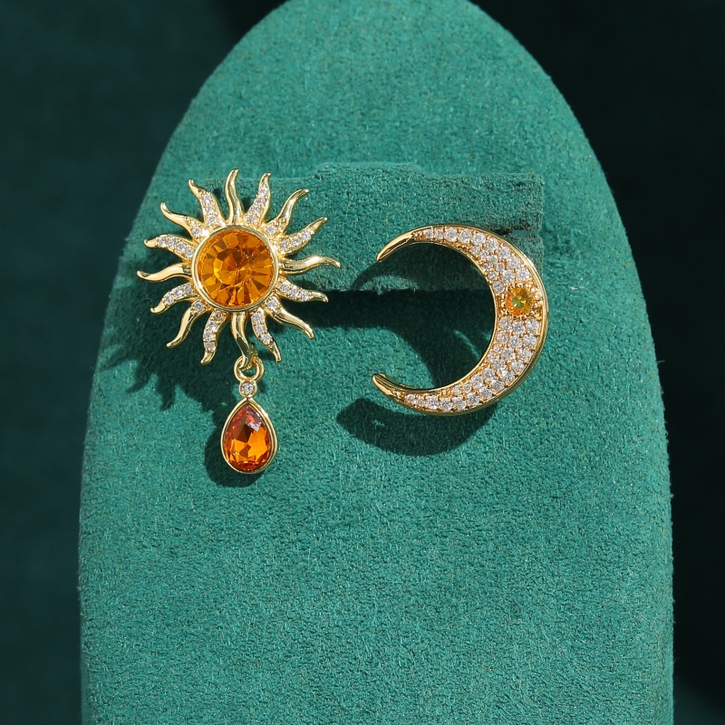 Vintage Yellow Crystal Sun Moo - Vintage Fashion Jewelry Brands review and price