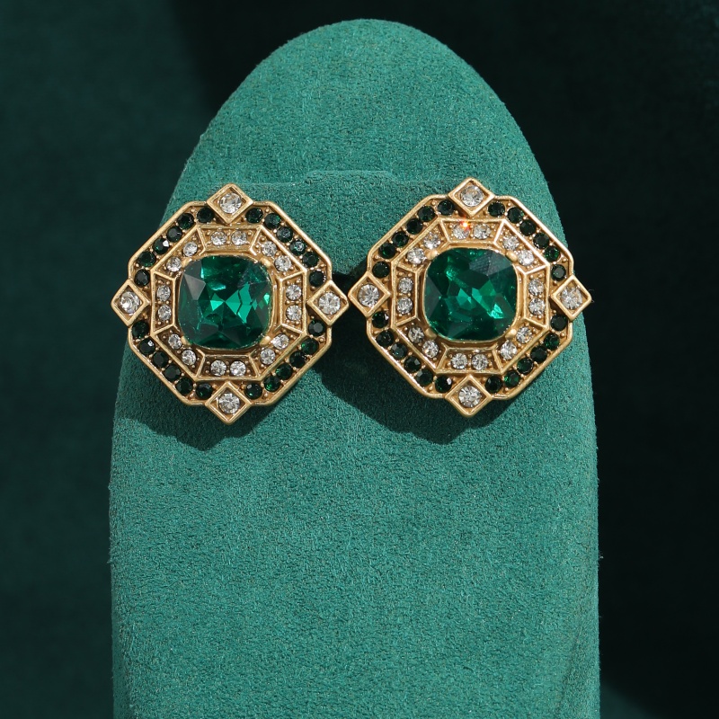Vintage Square Emerald Crystal - Vintage Fashion Jewelry Brands review and price