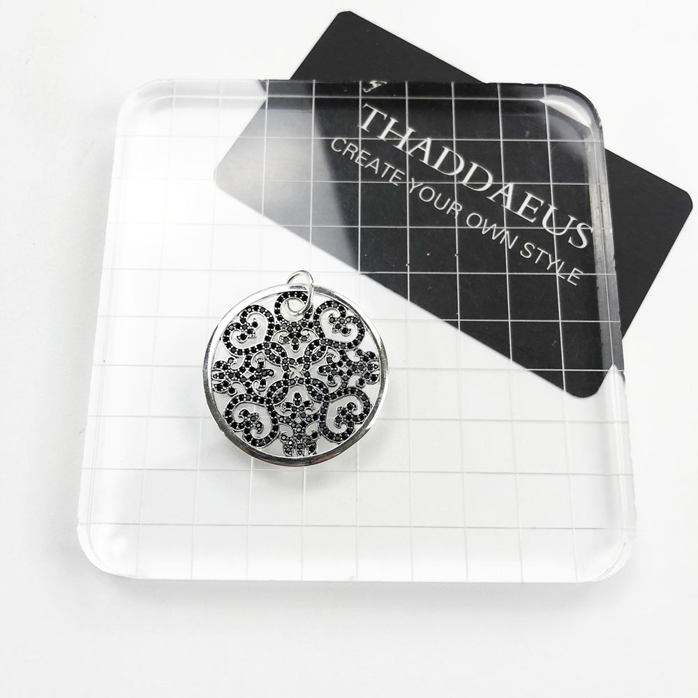 Pendant Arabesque Disc Ornamen - Vintage Fashion Ornaments review and price